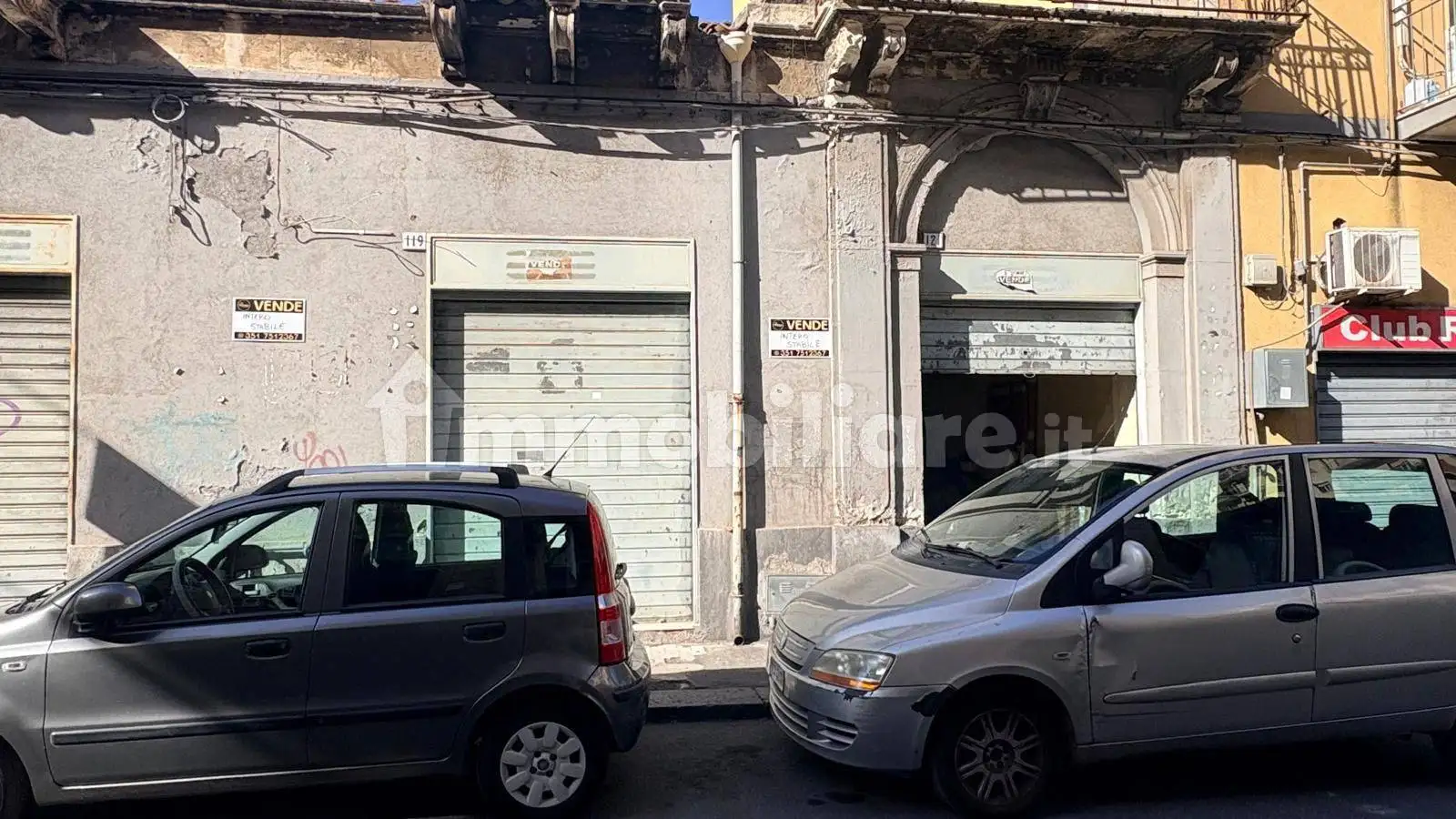 Palazzo - Edificio in vendita a Catania