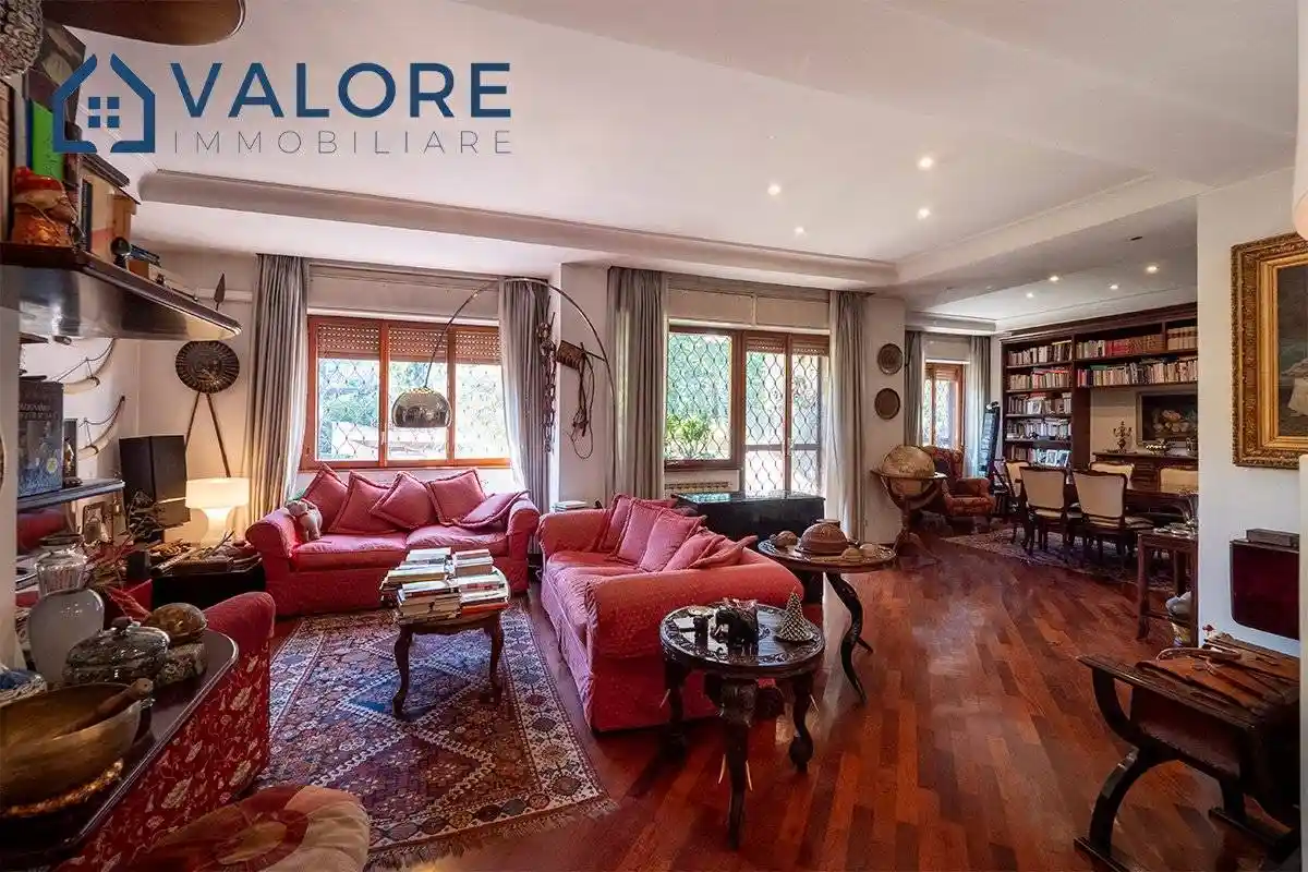 Appartamento in vendita a Roma