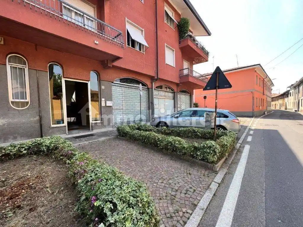 Bilocale piazza San Giorgio, Casorezzo - foto 2