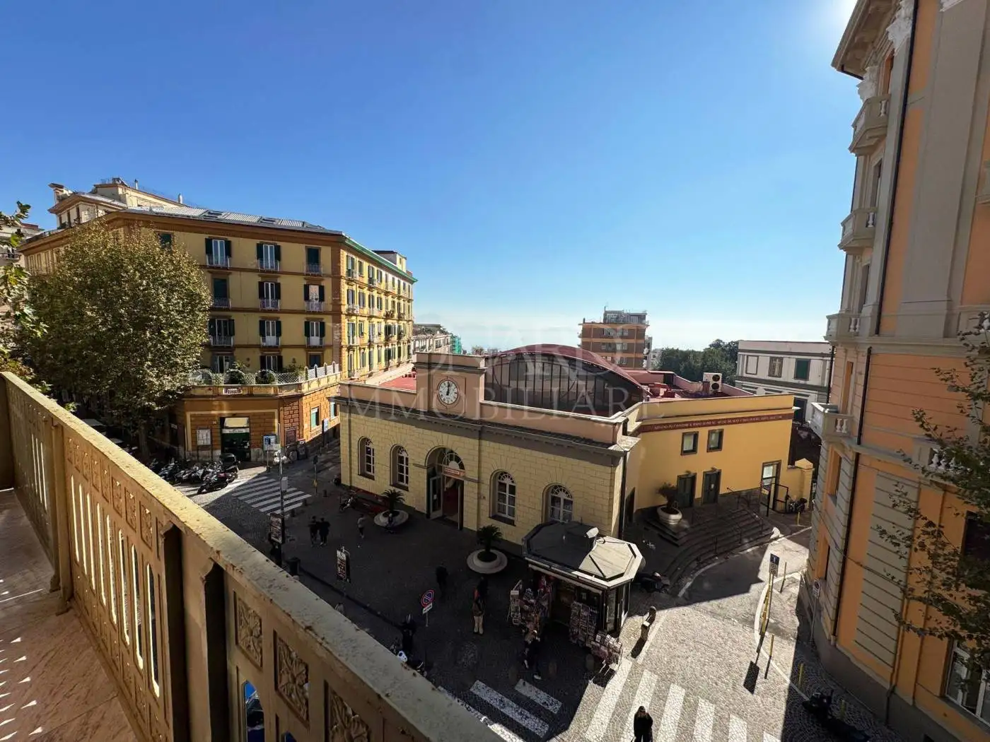 Appartamento in vendita a Napoli