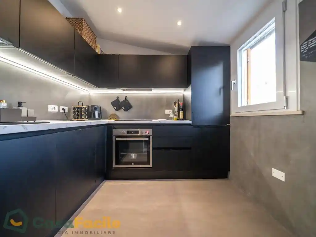 Trilocale corso Camillo Benso di Cavour 76, Centro Urbano, Cesena - foto 2