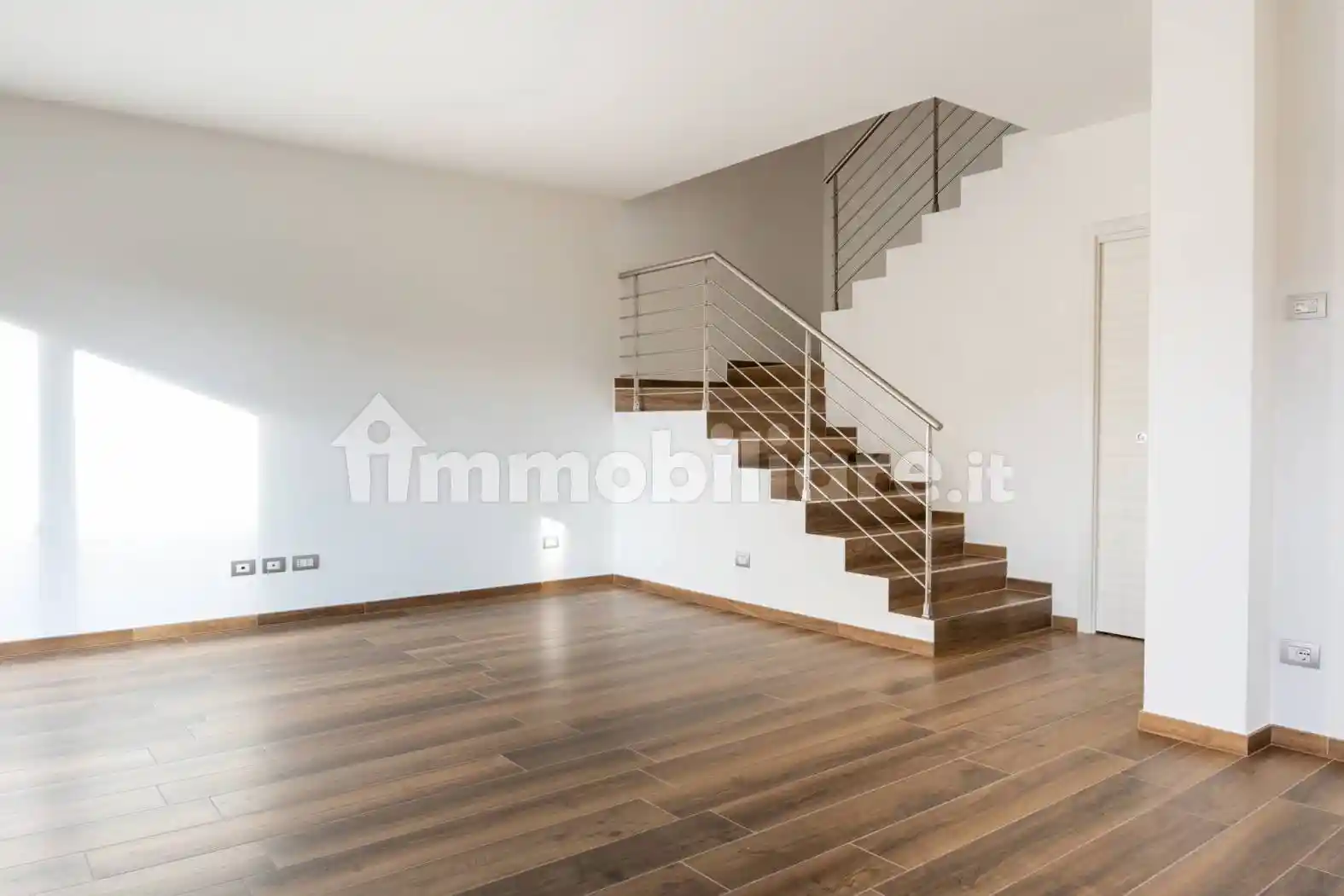 Villa unifamiliare via Fiorentina, Soci, Bibbiena - foto 2