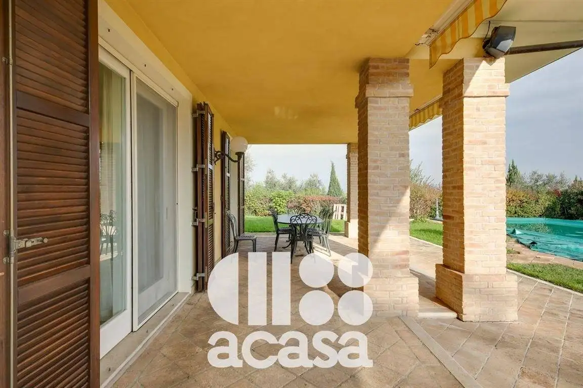 Villa in vendita a Cesena