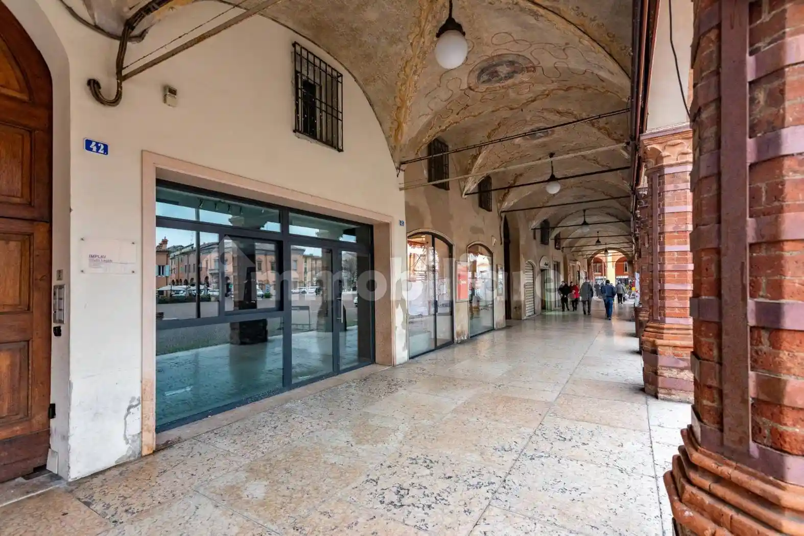Quadrilocale piazza dei Martiri 42, Centro Storico, Carpi - foto 5