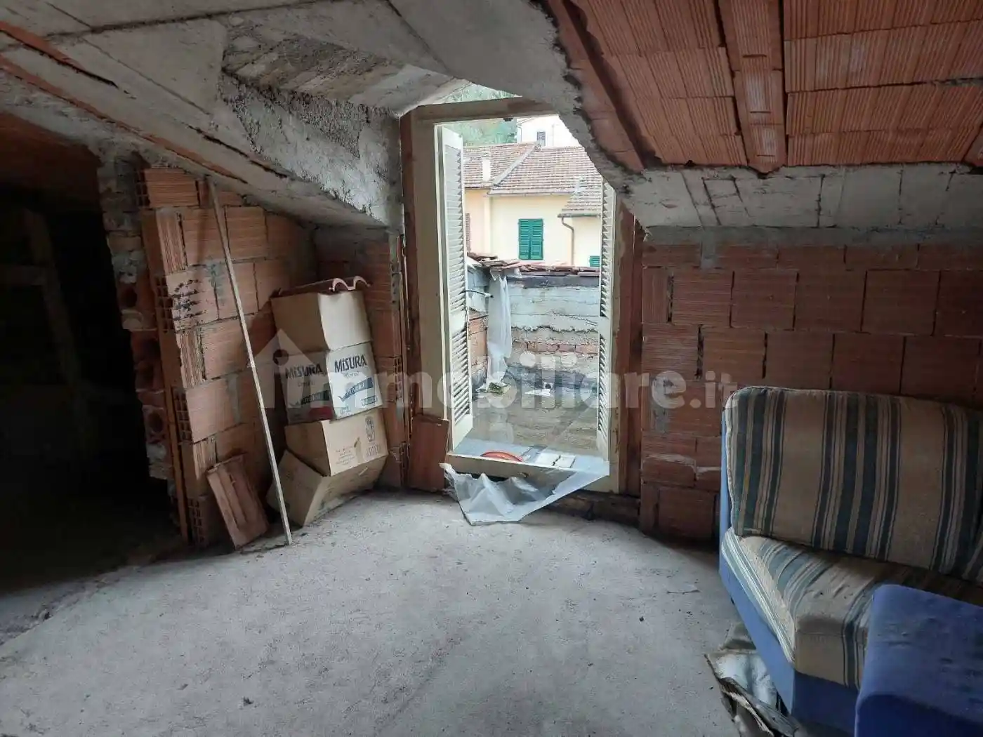 Villa unifamiliare via Benedetto Croce, Castellina, Prato - foto 3