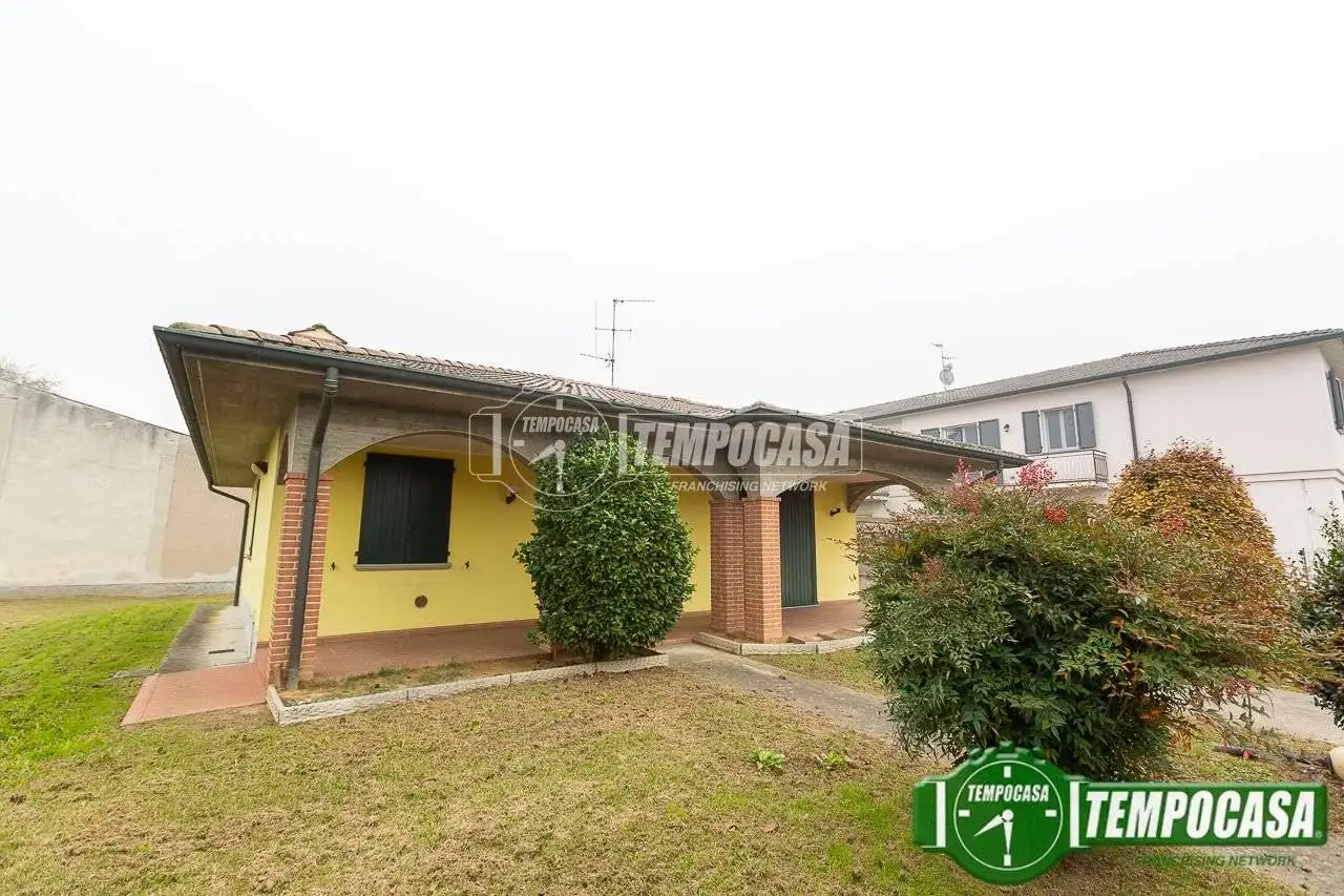 Villa in vendita a Palazzo Pignano