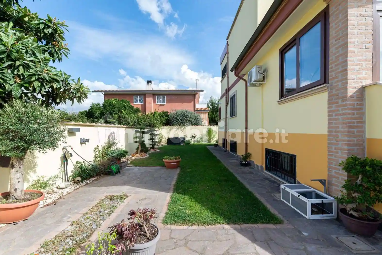 Villa bifamiliare via Francesco Bozzetti 11, Casal Palocco, Roma - foto 2