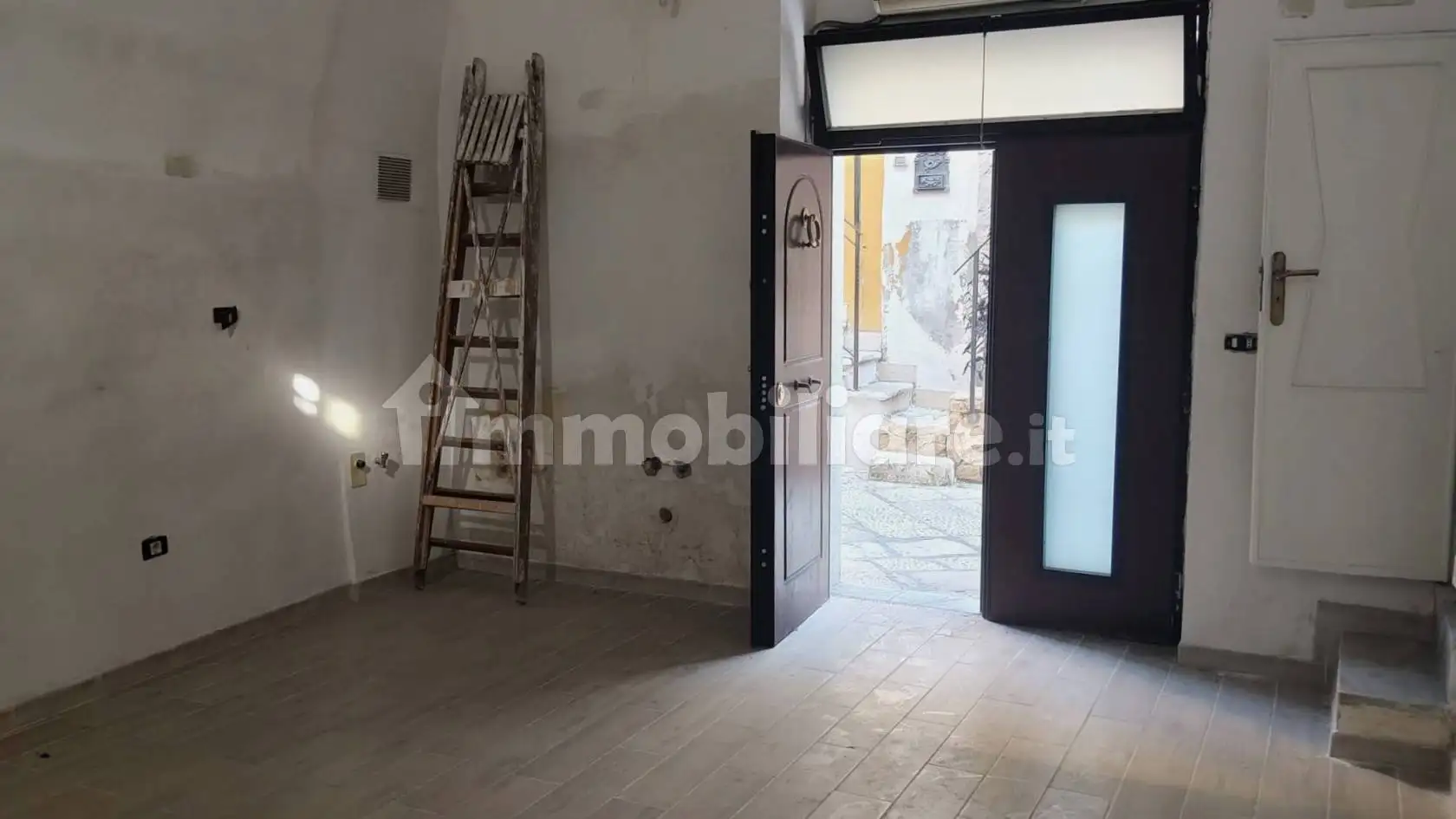 Casa indipendente in vendita a Bari