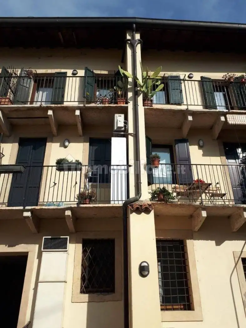 Appartamento in affitto a Verona