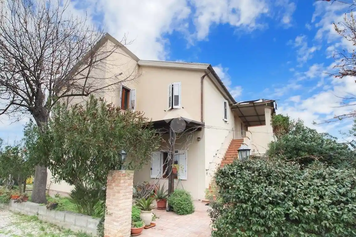 Trilocale via molino san antimo 39, Roseto degli Abruzzi - foto 2