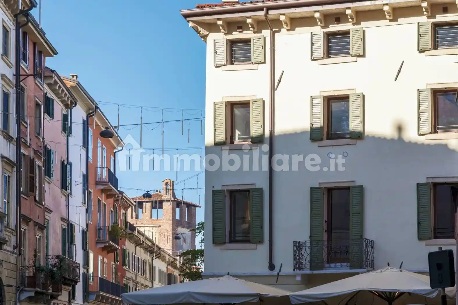 Appartamento in vendita a Verona