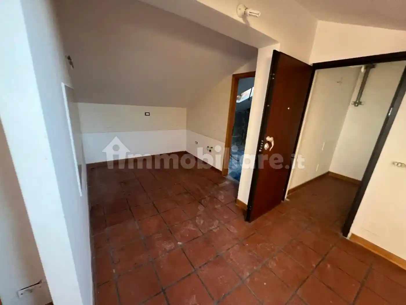 Villa bifamiliare, ottimo stato, 439 m², Madonnina - Tre Olmi, Modena - foto 5
