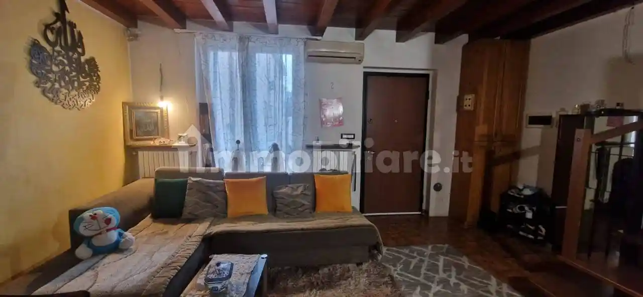 Villa a schiera 5 locali, buono stato, Calignano, Cura Carpignano - foto 2