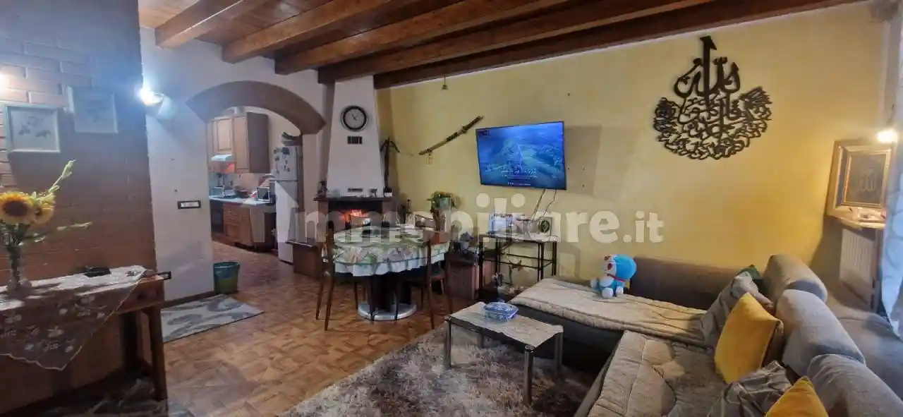 Villa a schiera 5 locali, buono stato, Calignano, Cura Carpignano - foto 4