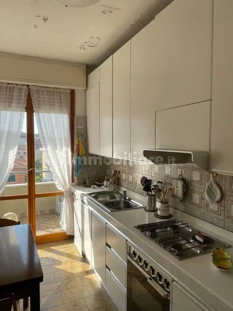 Trilocale terzo piano, San Salvatore, Cogorno - foto 3