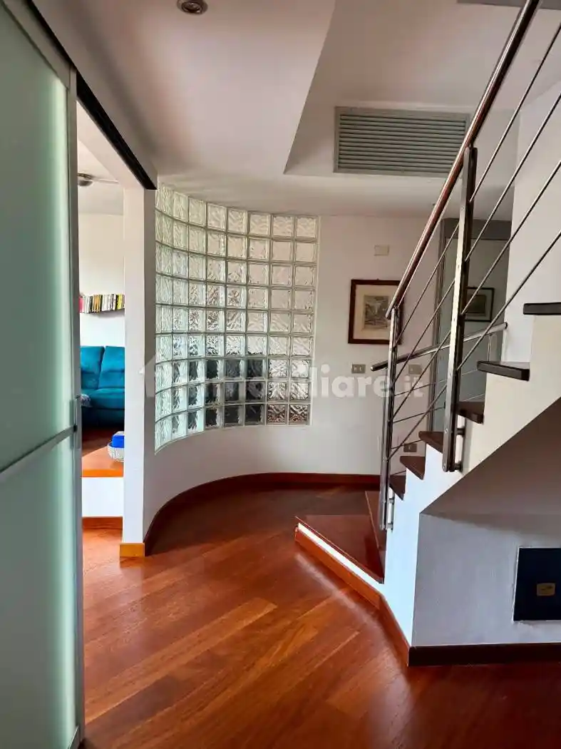 Appartamento in vendita a Pavia