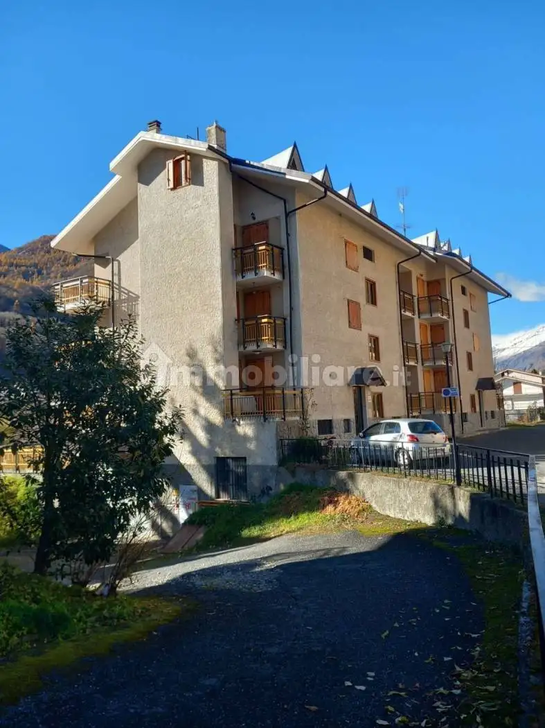 Appartamento in vendita a Sampeyre