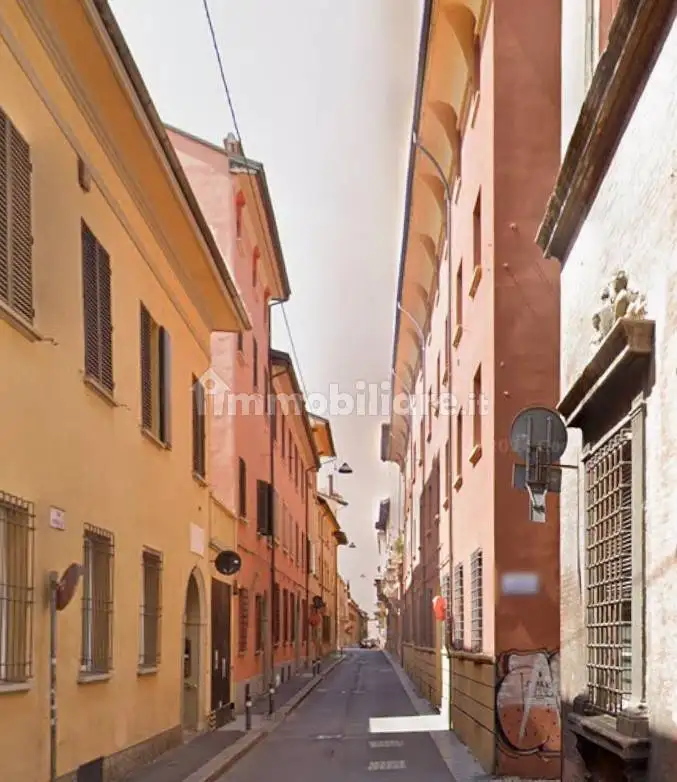 Appartamento in affitto a Bologna