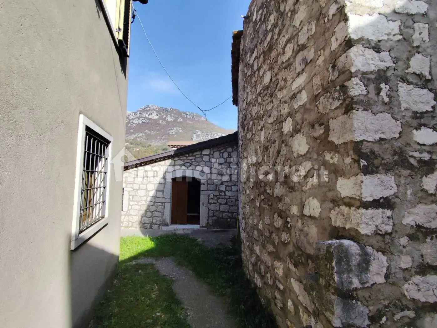 Rustico - Casale in vendita a Cusano Mutri