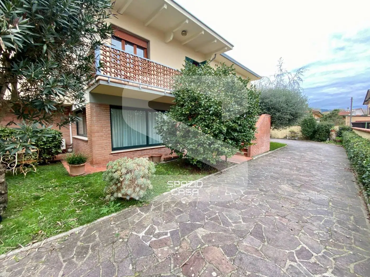 Villa in vendita a Lucca