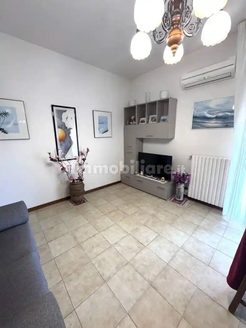 Appartamento buono stato, secondo piano, Rigutino, Arezzo - foto 4