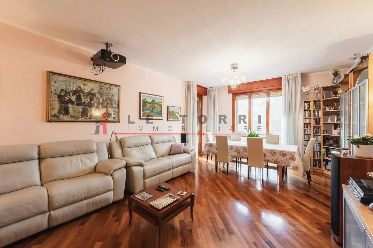 Appartamento in vendita a Modena