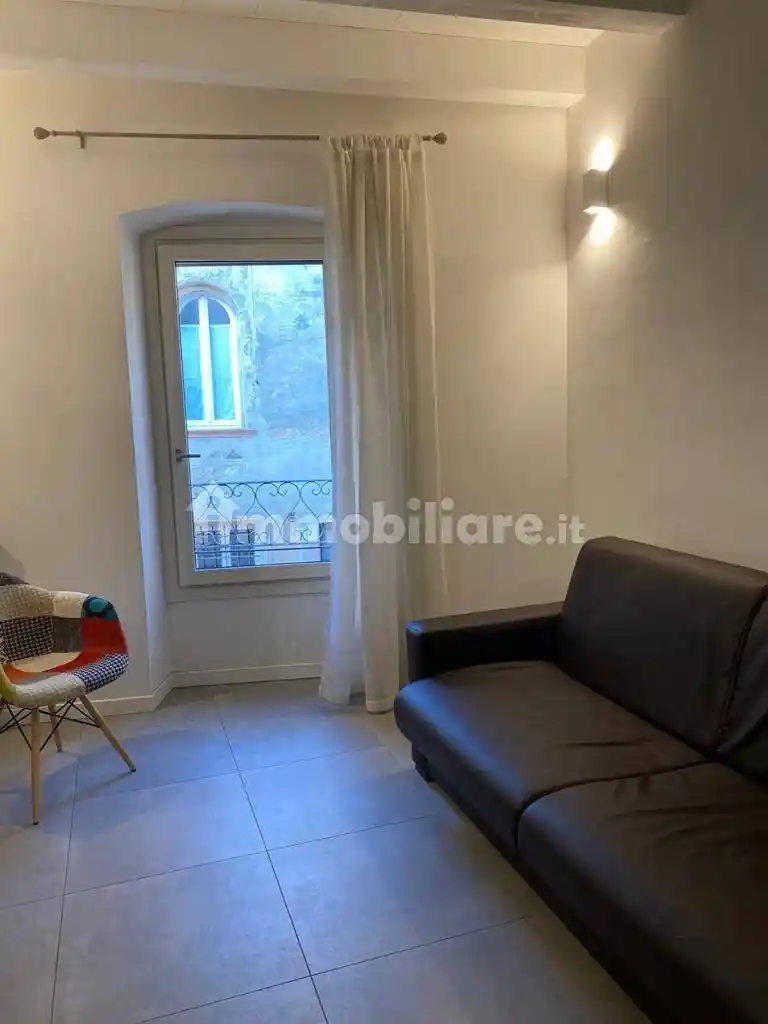 Trilocale via Gaetano Trezza 46, Veronetta, Verona - foto 2