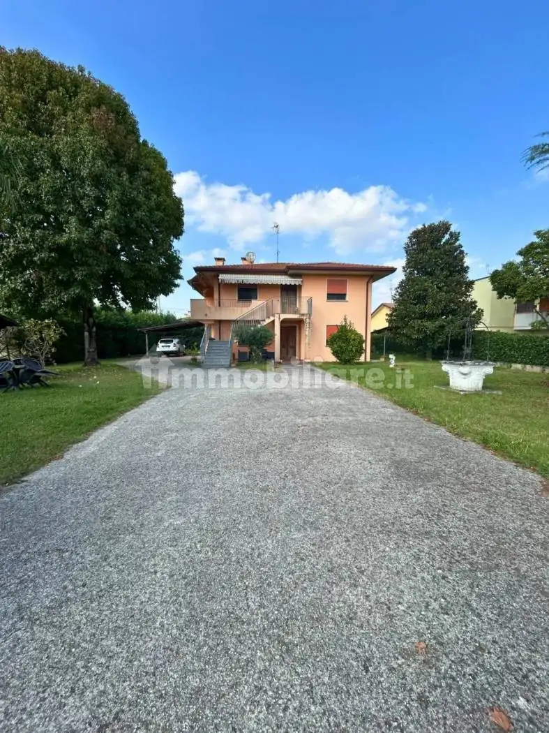 Villa in vendita a San Martino di Venezze
