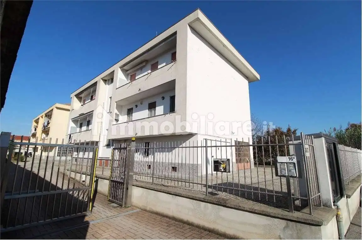 Appartamento in vendita a Novara