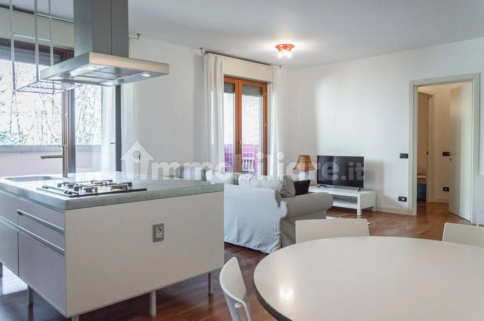 Trilocale via Trieste 4B, Centro, San Donato Milanese - foto 3