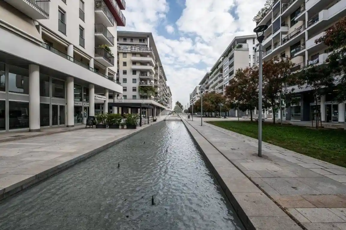 Bilocale via Bruno Cassinari 12, Santa Giulia, Milano - foto 2