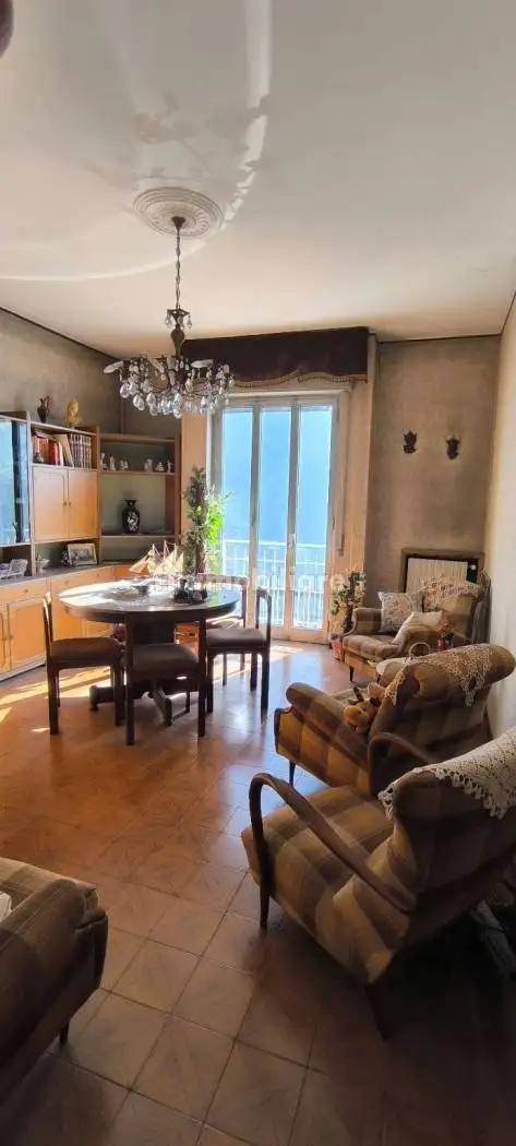 Trilocale via Giuseppe Garibaldi 54, Centro, Cerro Maggiore - foto 4