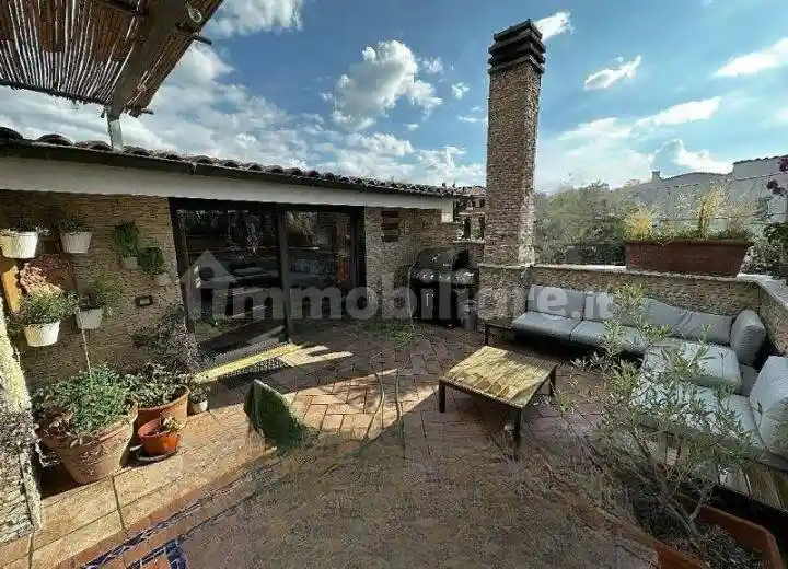 Villa unifamiliare via Predoi 45, Infernetto, Roma - foto 2