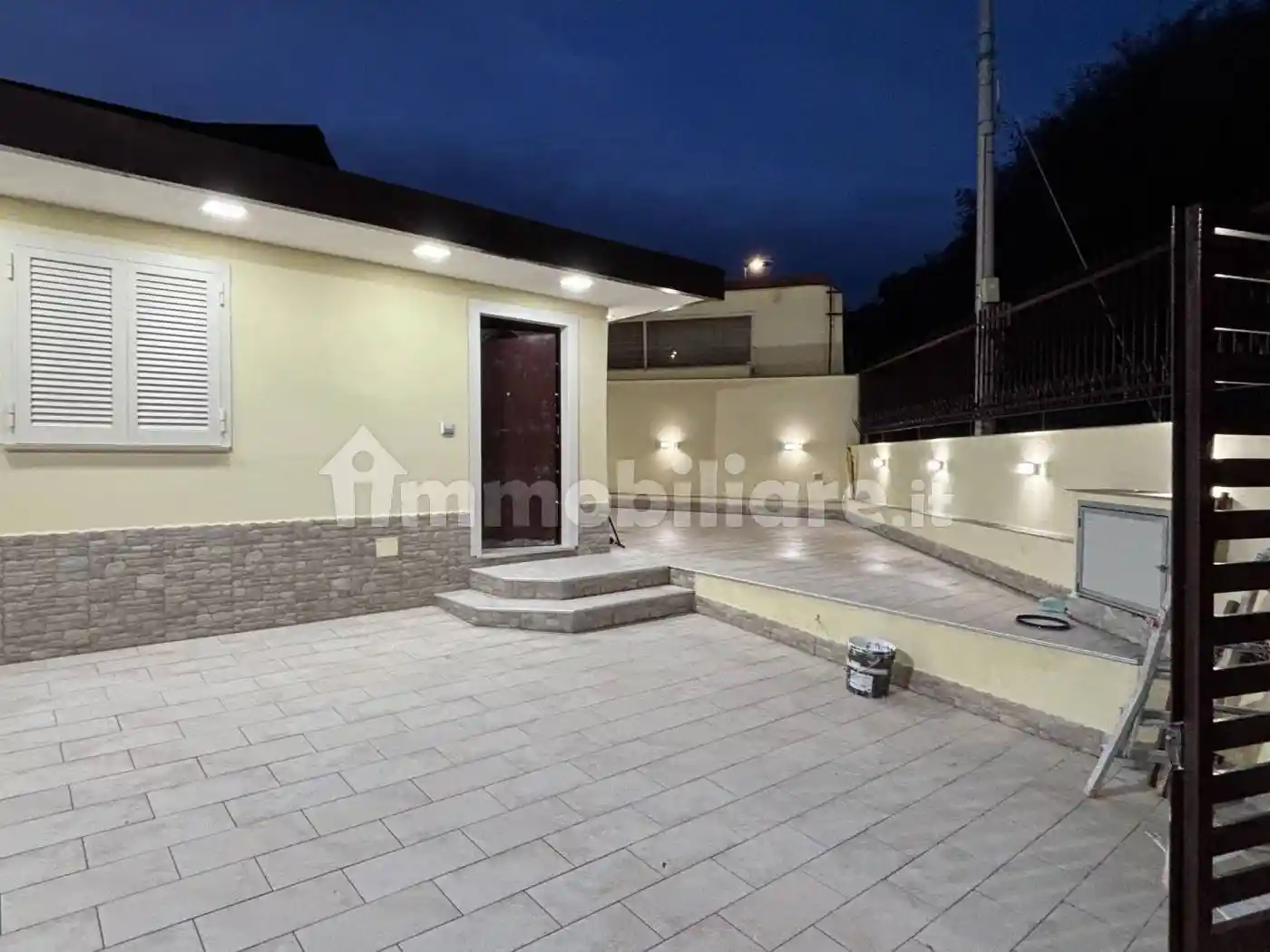 Bilocale via Gaetano Quagliariello 33, Zona Ospedaliera, Napoli - foto 2