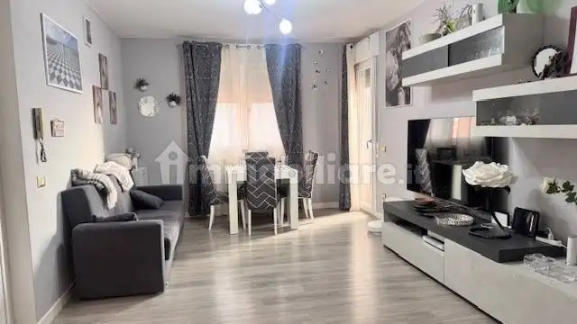 Appartamento in vendita a Livorno