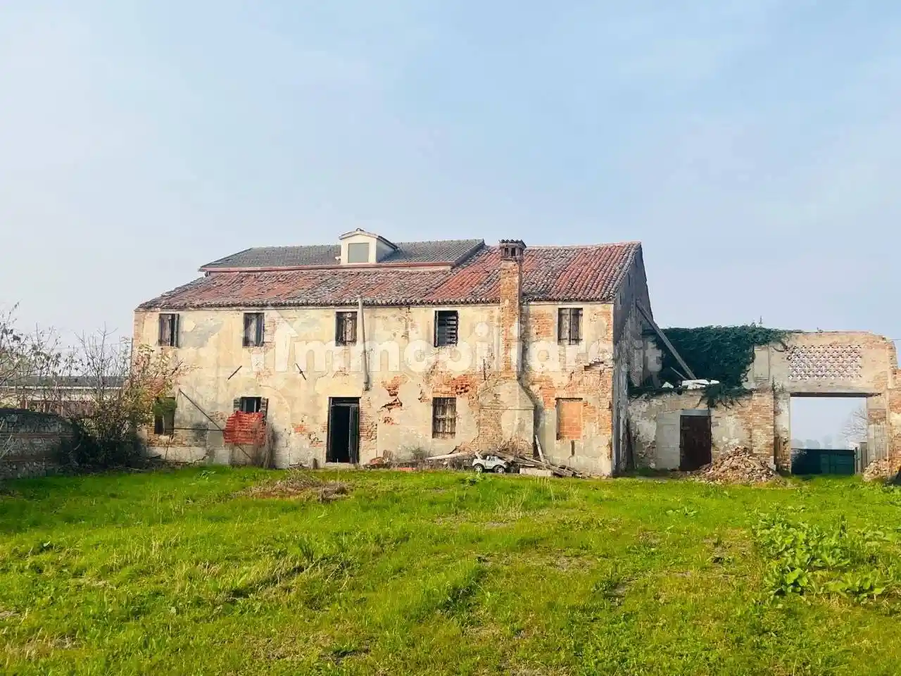 Rustico - Casale in vendita a Pozzonovo