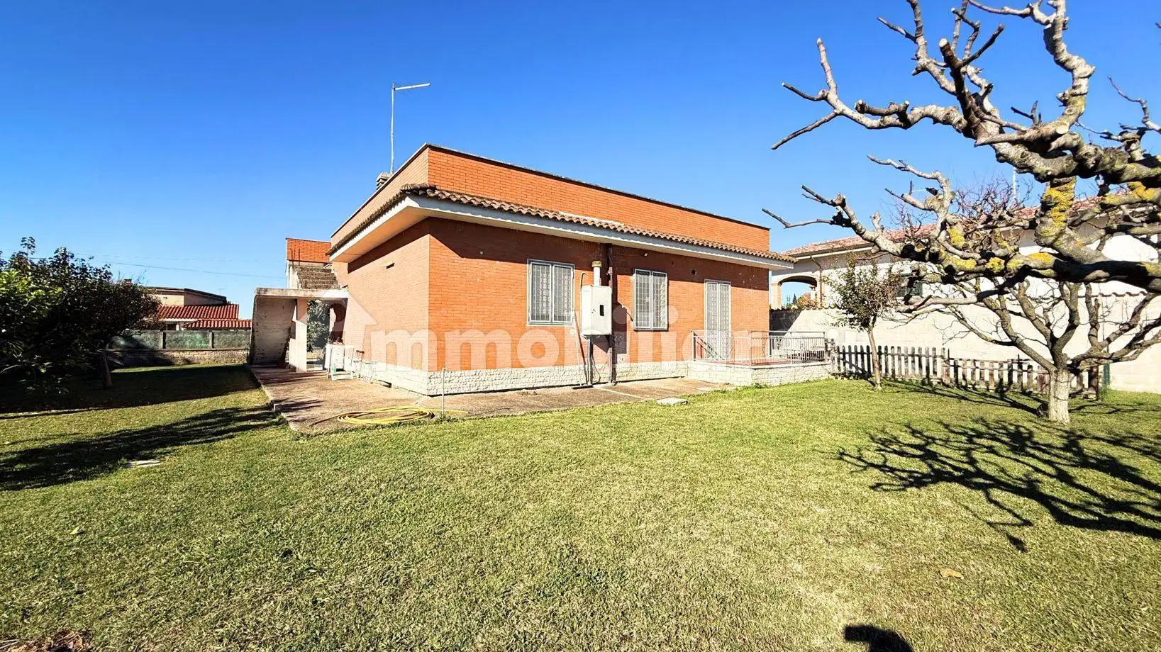 Villa unifamiliare via Gubbio, Nuova Florida, Ardea - foto 5