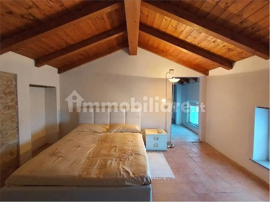 Villetta a schiera in vendita a Gropparello