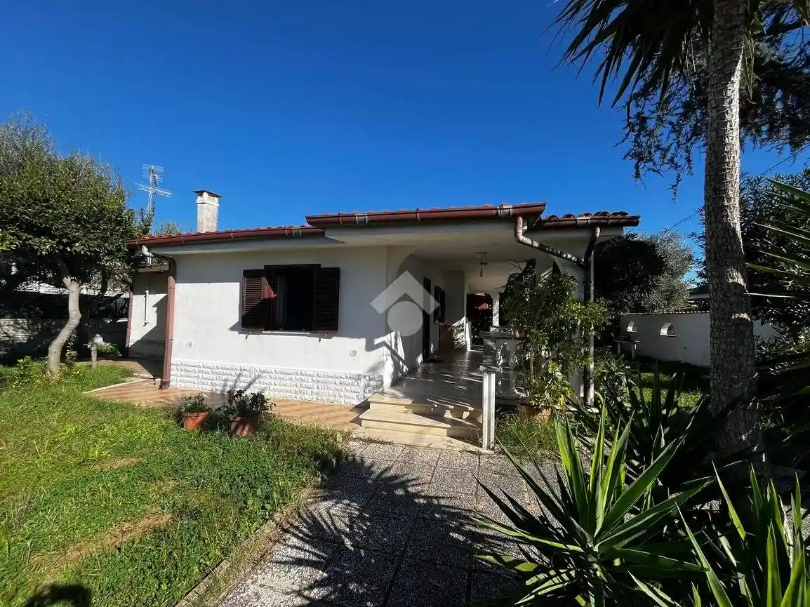 Villa in vendita a Nettuno