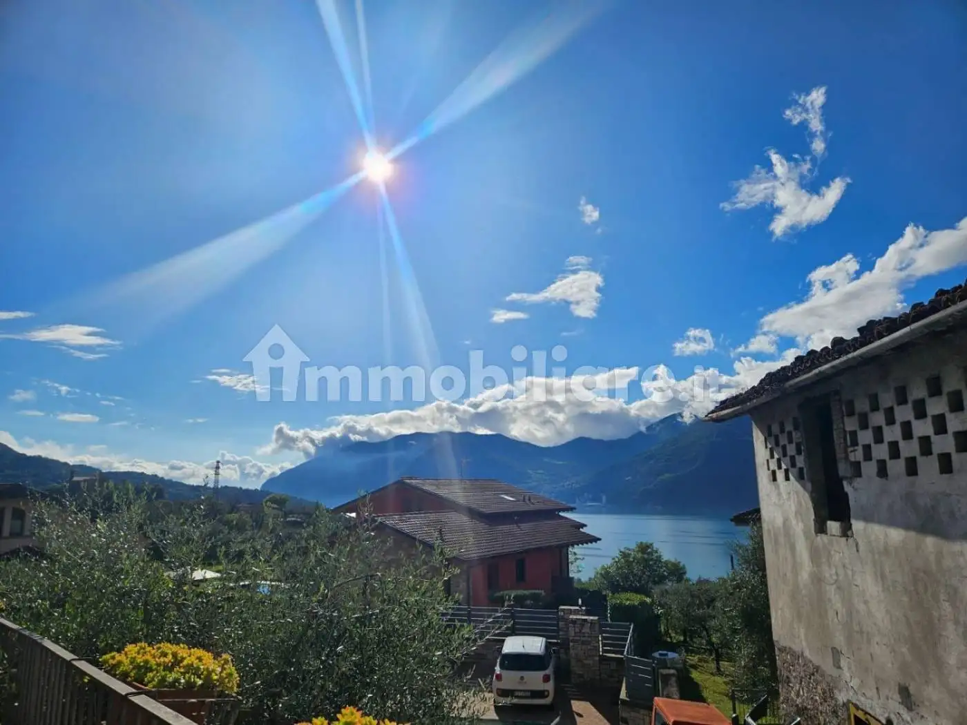 Appartamento in vendita a Marone