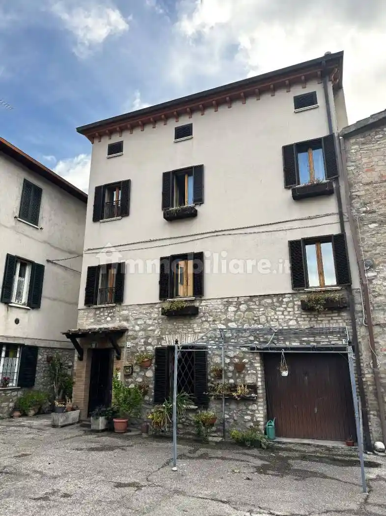 Terratetto unifamiliare via Nuoro 15, Casa del Diavolo, Perugia - foto 5