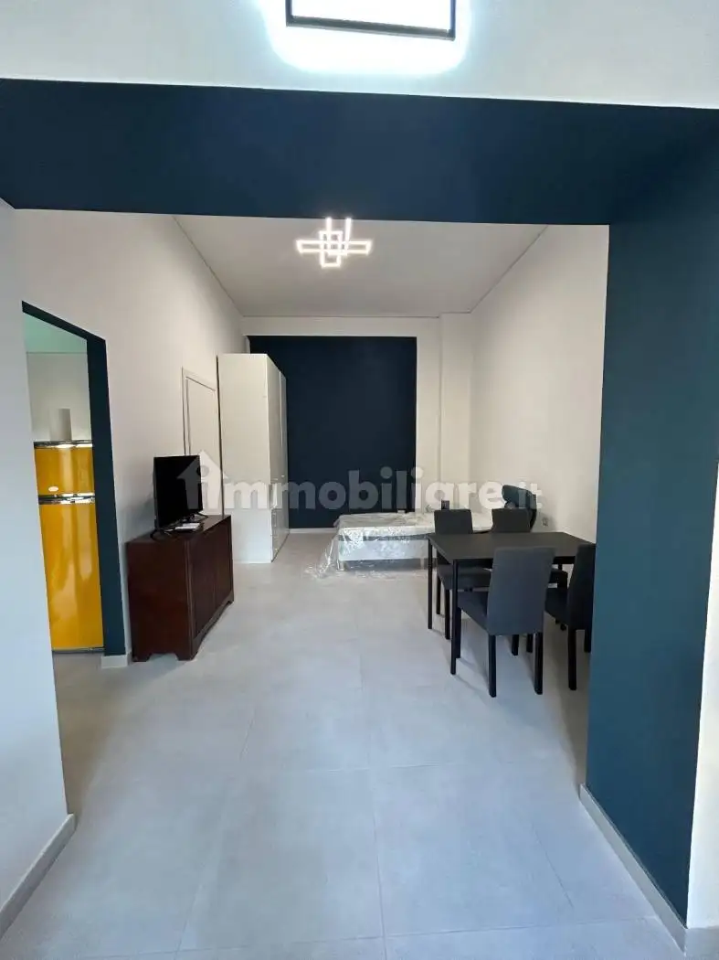Appartamento in affitto a Napoli