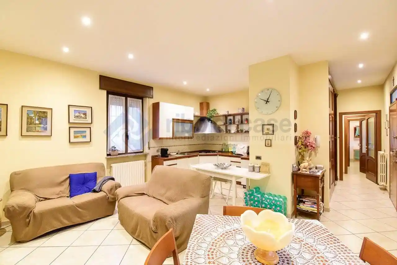 Appartamento in vendita a Seveso