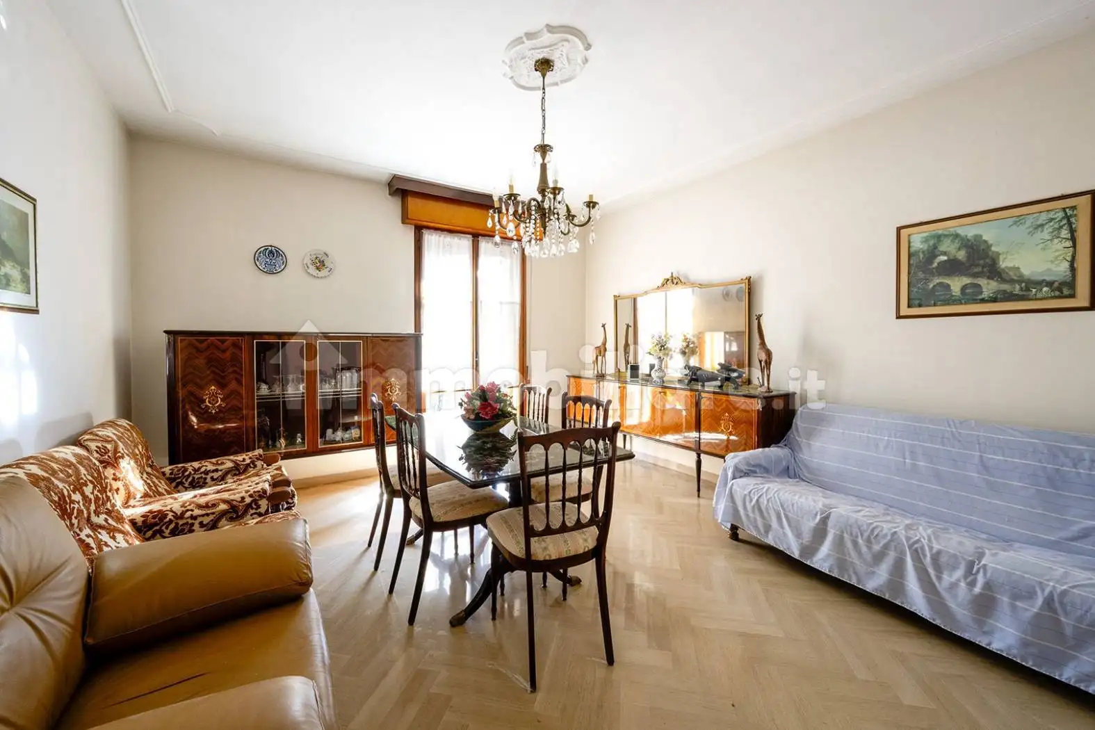 Appartamento in vendita a Modena