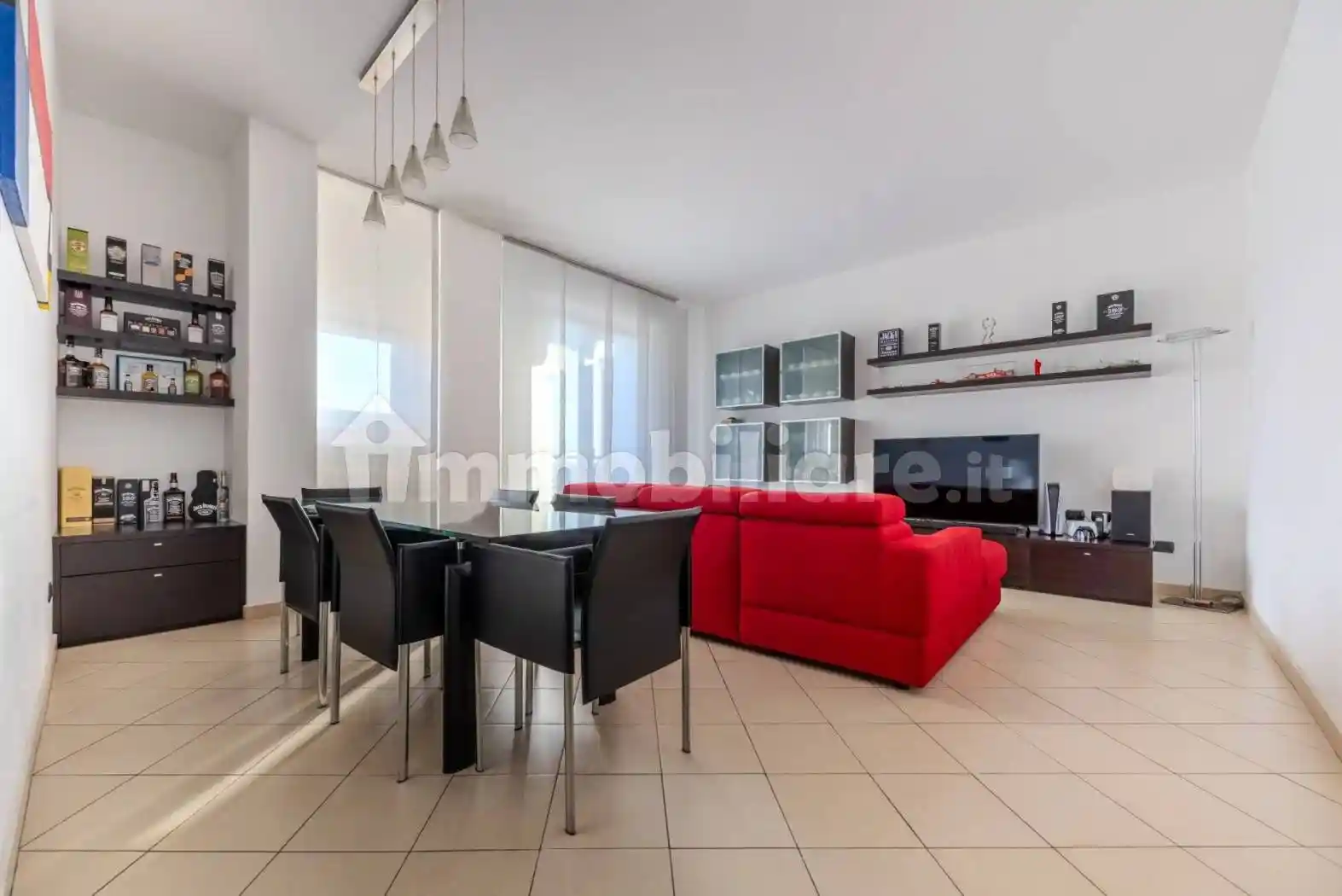 Appartamento in vendita a Baranzate