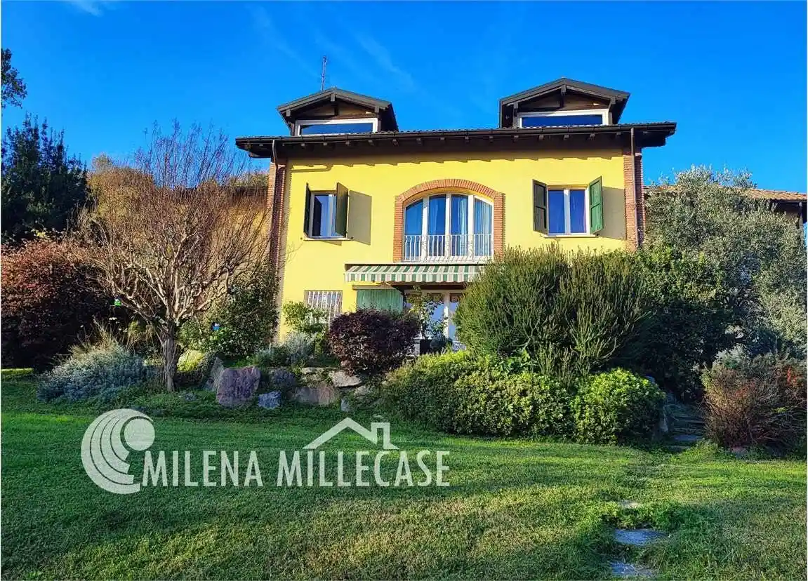Villa unifamiliare Calvi, Viale Europa, Varese - foto 4