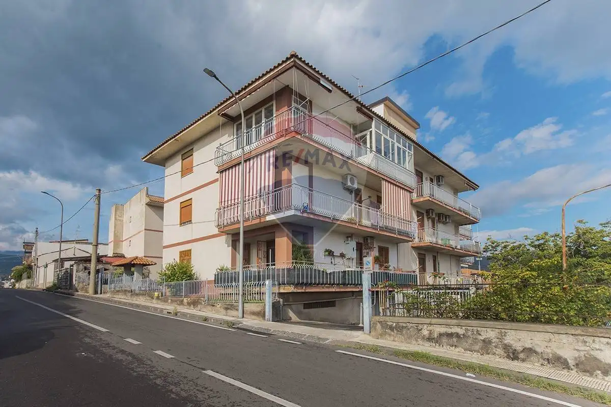 Appartamento in vendita a Fiumefreddo di Sicilia