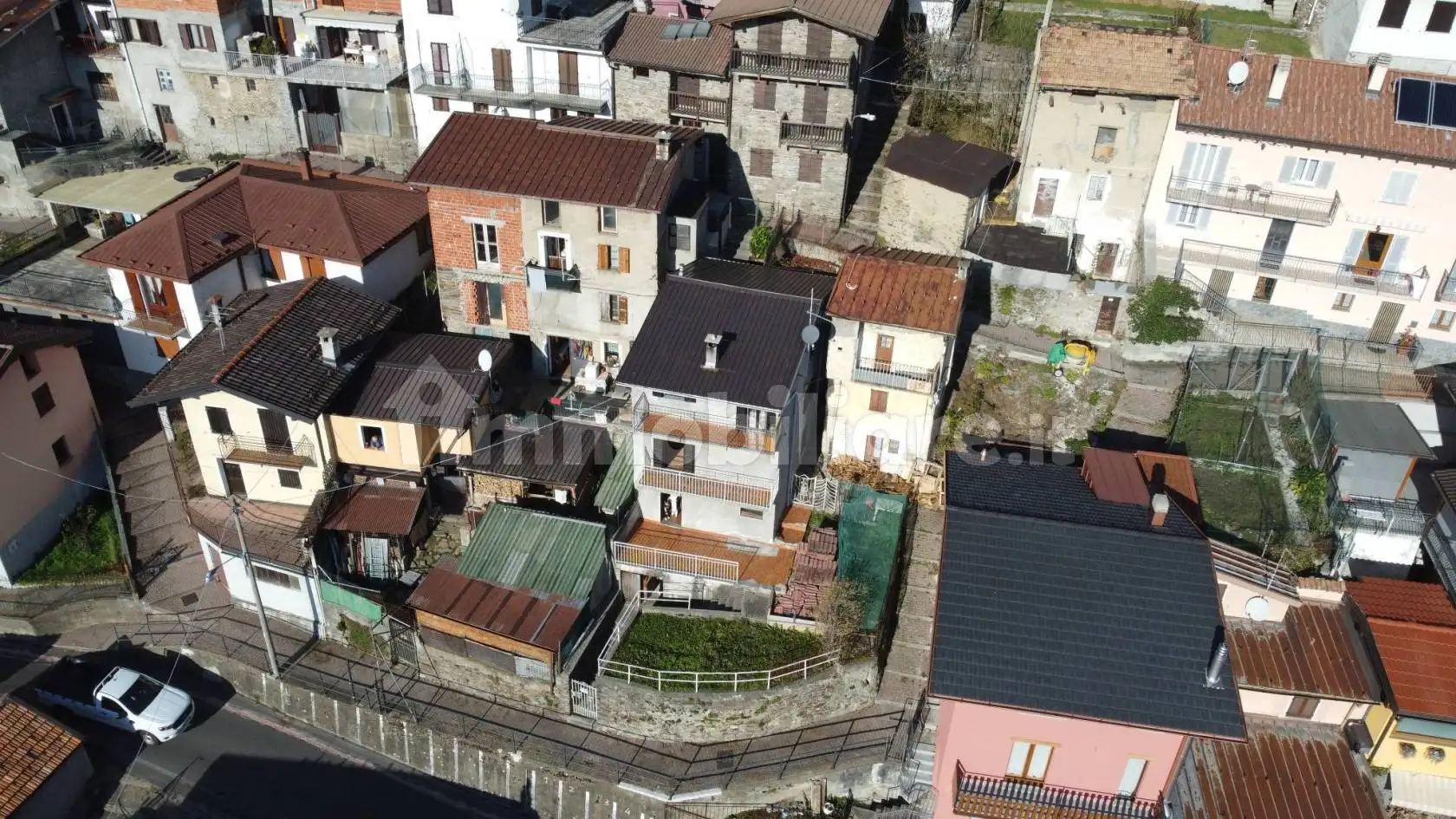Casa indipendente in vendita a Cavargna