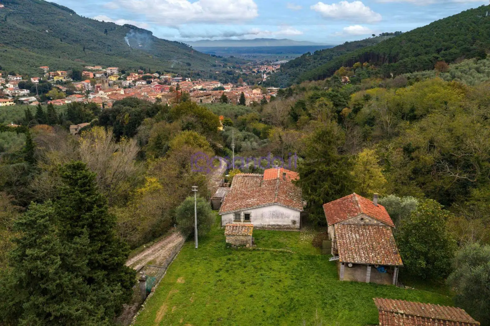 Villa in vendita a Buti