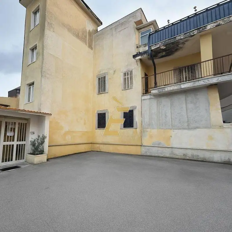 Appartamento in vendita a Giugliano in Campania